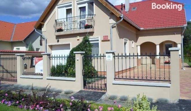 Pacsirta vendeghaz egerszalok