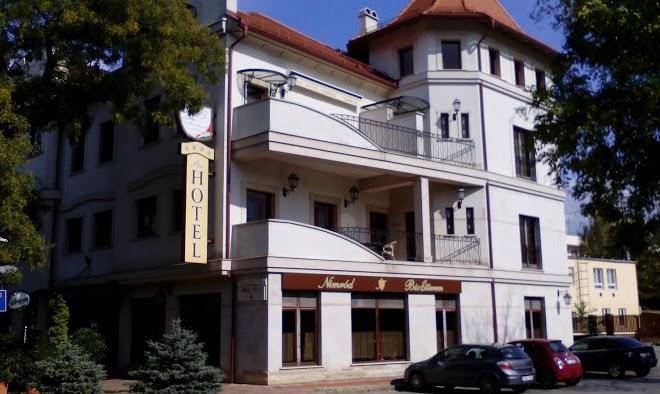 Nimrod bioszalloda es bioetterem