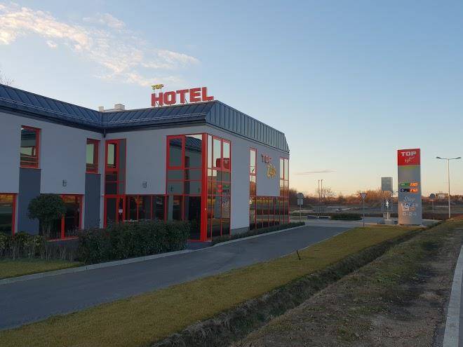 Top hotel es benzinkut hotel tatabanya