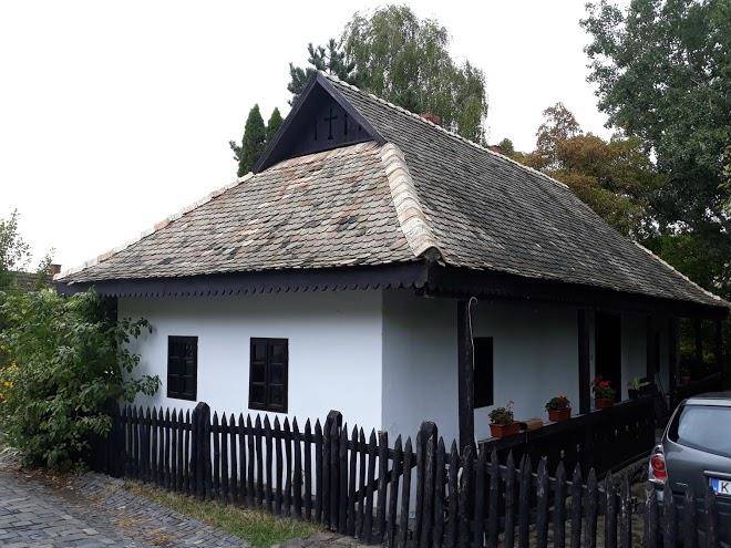 Hollokoves vendeghazak