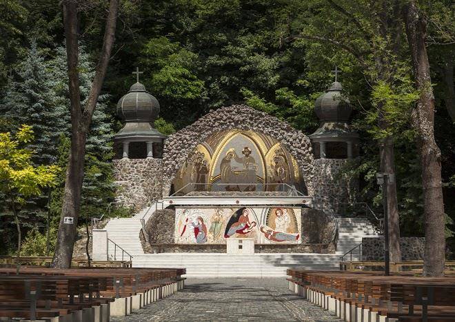 Szentkut pilgrim center