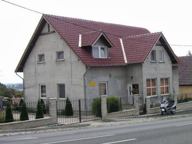 Dombhaz Fogado Image