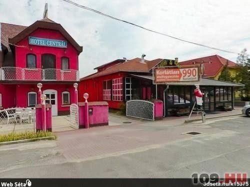 Central hotel