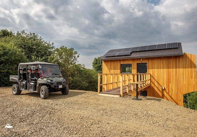 Natura Hill Vendeghaz Es Etterem Image