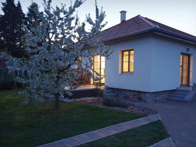 Tapler Vendeghaz Image