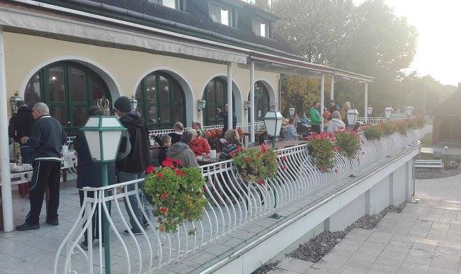 Familia Pelso Ltd Image