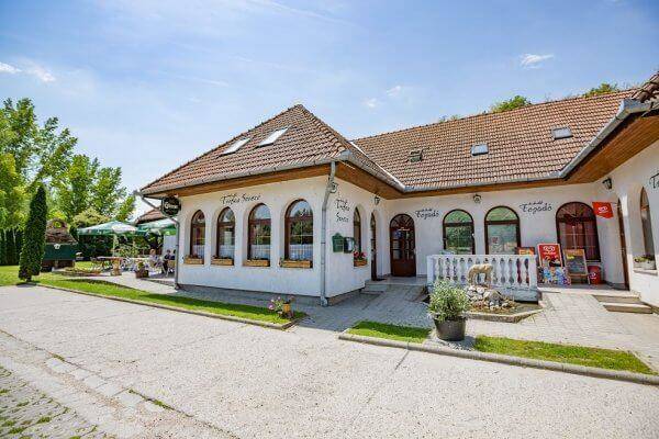 Trofea Etterem Es Szallas Szalka Image