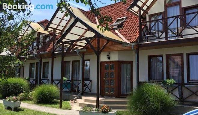 Toth Vendeghaz Image