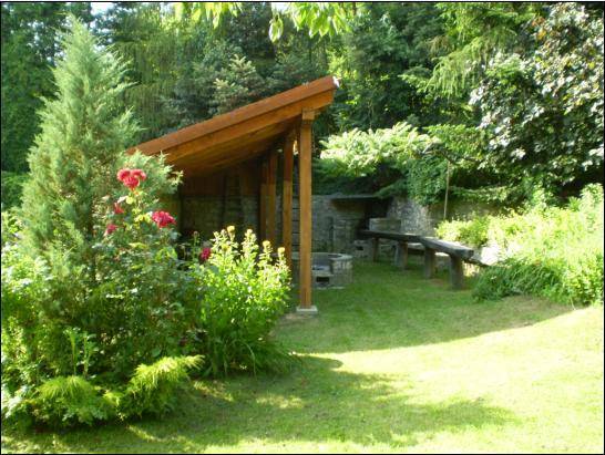 Orokzold Vendeghaz Image