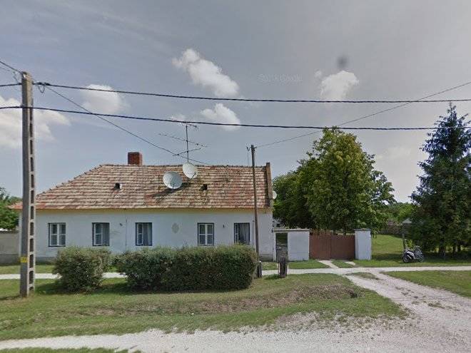 Bakonyszucsi iskolaszallo