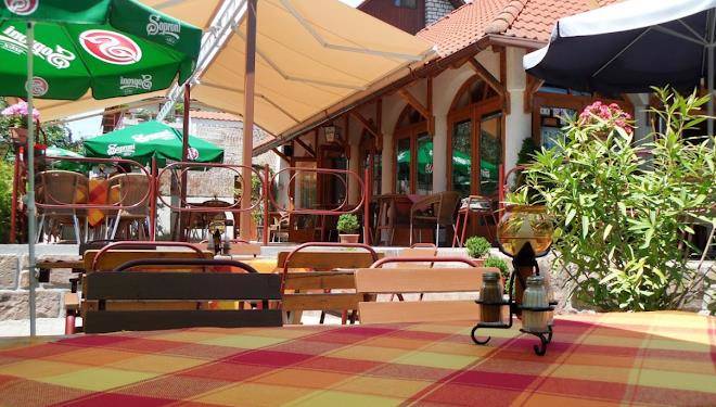 Naturkert Etterem Image