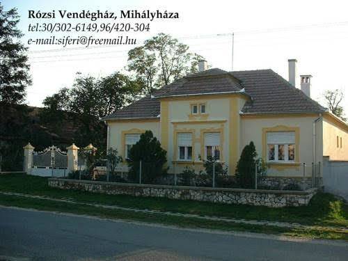Rozsi vendeghaz