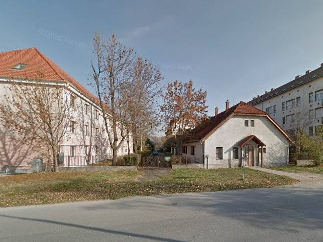Papa komaromi utca