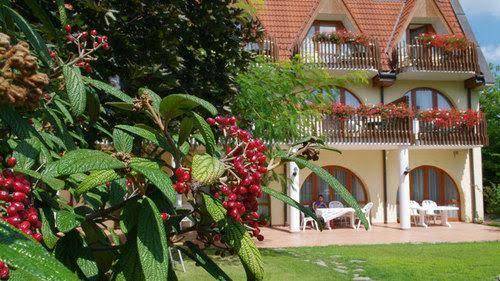 Agnes hotel