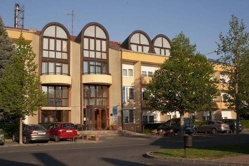 Sunshine hotel