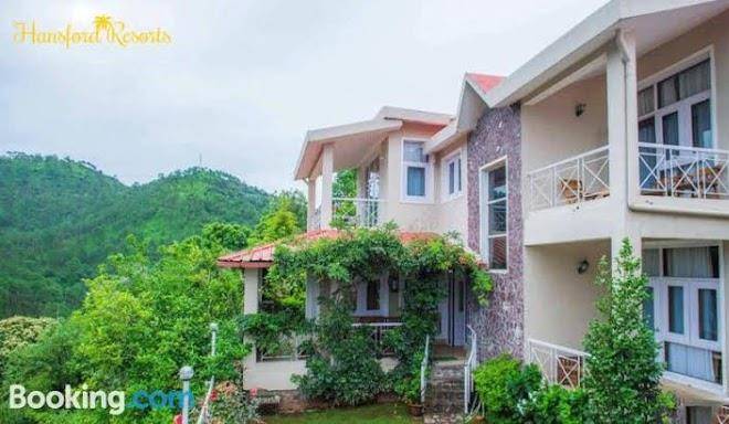 Hansford resort sattal