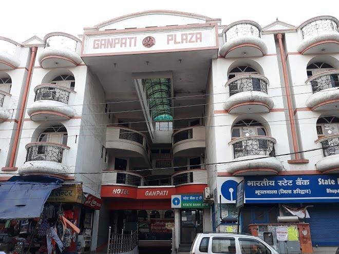 Hotel ganpati plaza