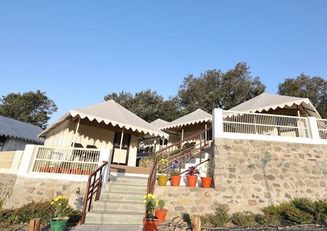 Charekh food & forest resort