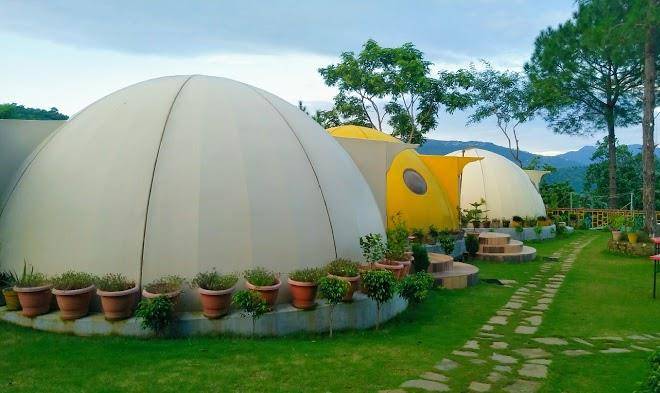 Jusgar resort and hotel umrella near lansdowne