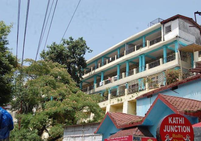 Hotel mansarovar