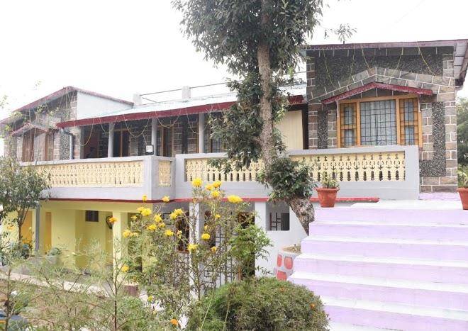 Kailas view inn