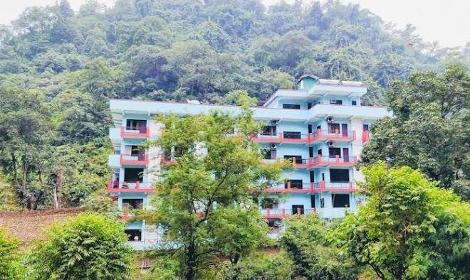 Hotel ganga grand shivpuri
