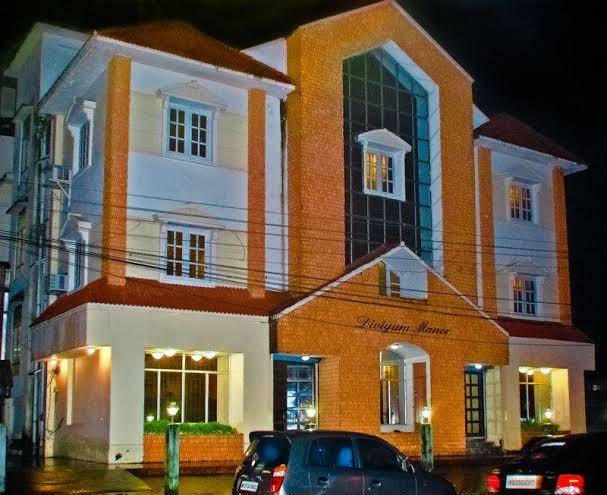 Diviyum manor