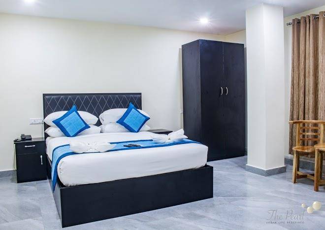 The pearl hotel