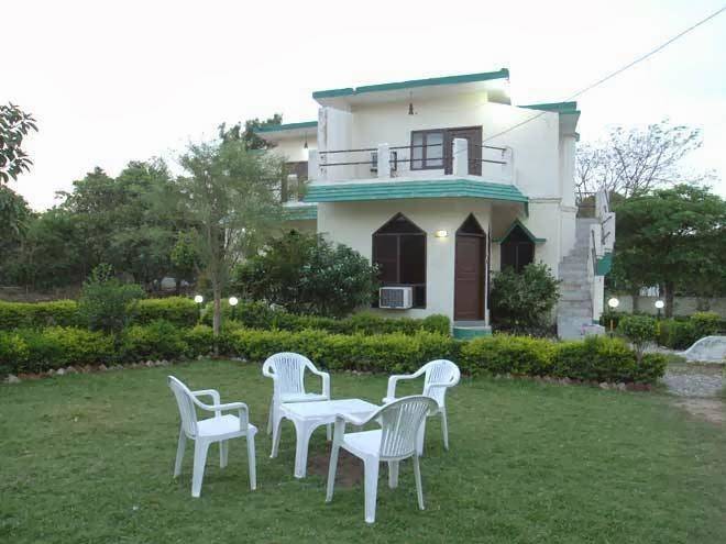Corbett edge resort
