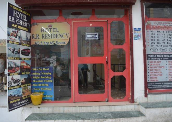 Hotel rr residency