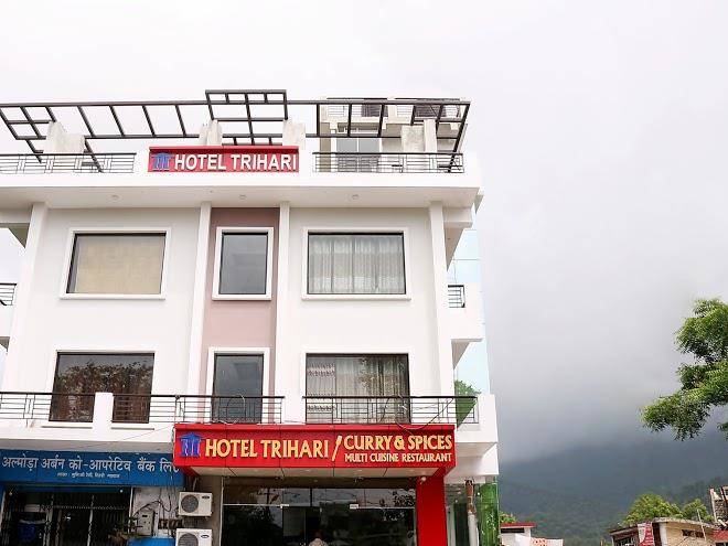 Hotel trihari