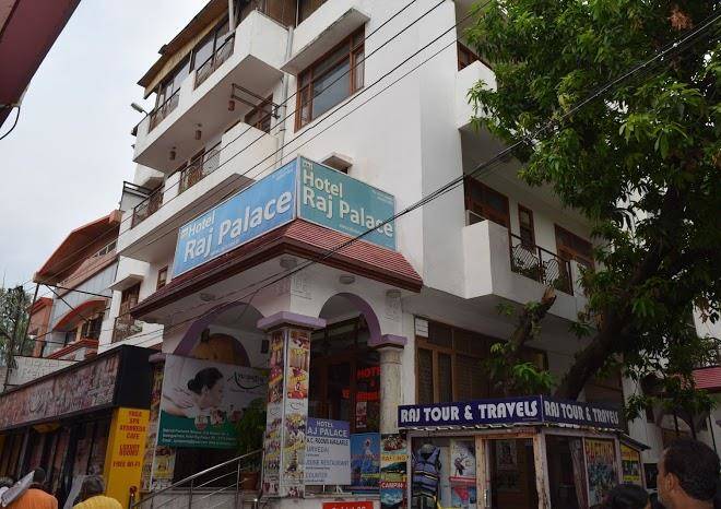 Raj palace hotel
