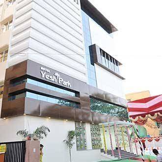 Hotel Yesh Park Image