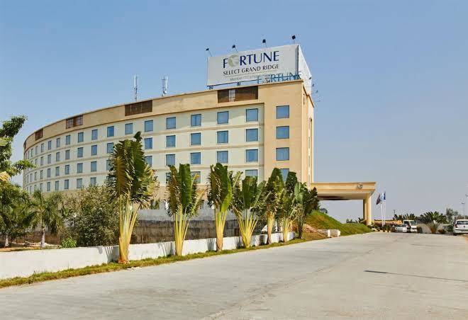 Fortune select grand ridge hotel in tirupati
