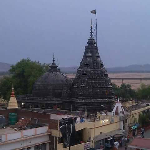 Happy palace