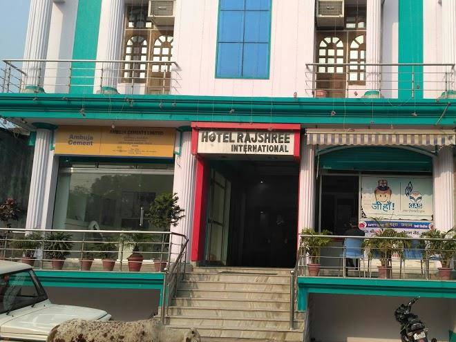 Hotal rajshree international