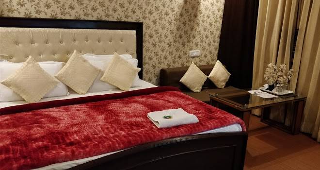 Hotel pukhraj