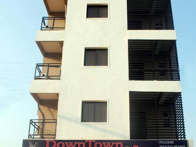 Hotel downtown lite
