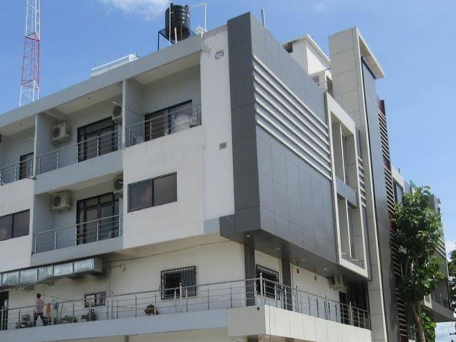 Hotel green palm