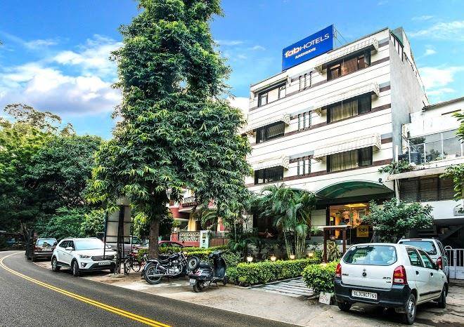 Fabhotel aashraye 100 safe place to stay
