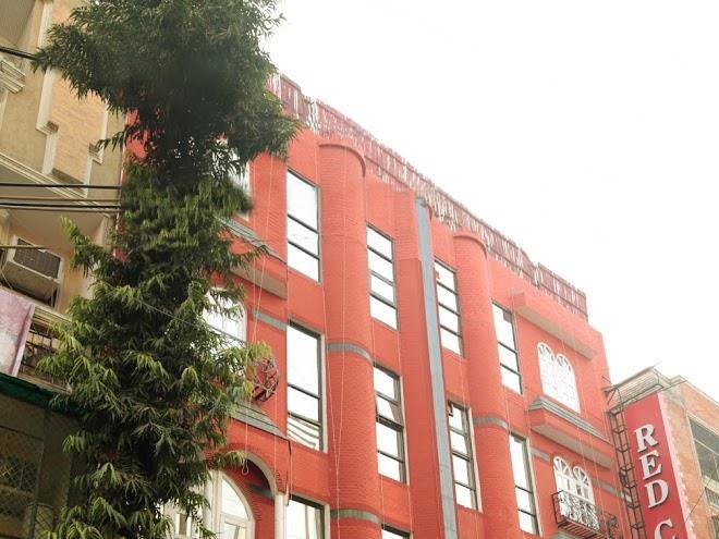 Hotel red castle