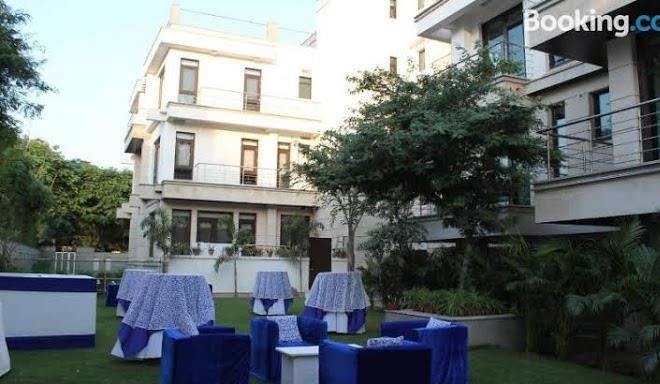 76 Friends Colony Image