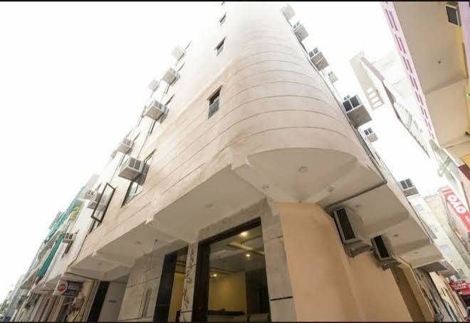 Airport Hotel Melfort Image