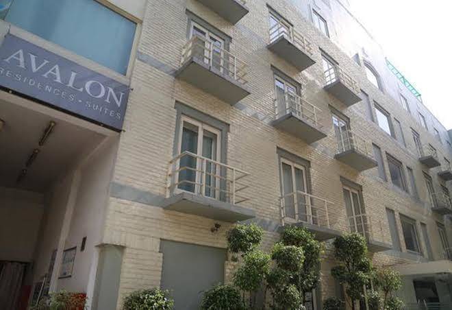 Avalon courtyard