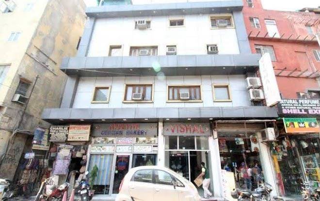 Vishal Hotel Image