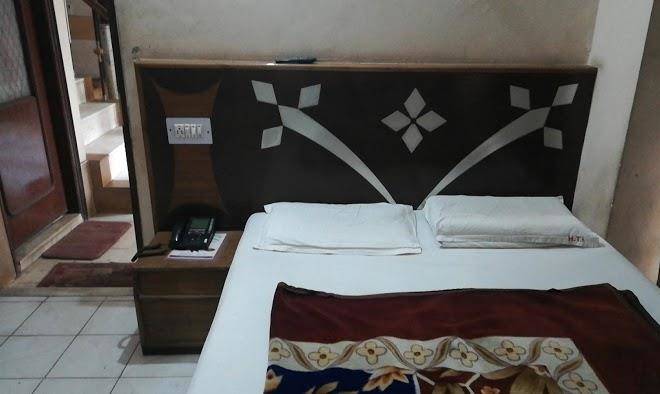 Tourist International Image