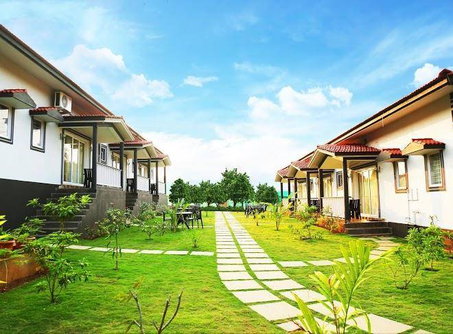 Vagator retreat resort with swimming pool
