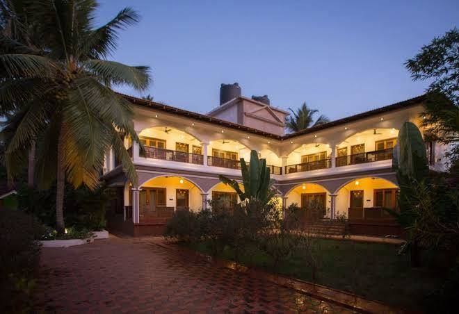 Dunhill beach resort