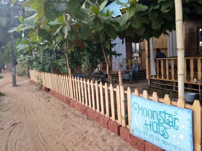 Moonstar huts
