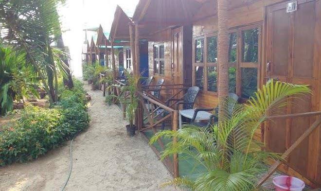 Royal touch beach huts & restaurent